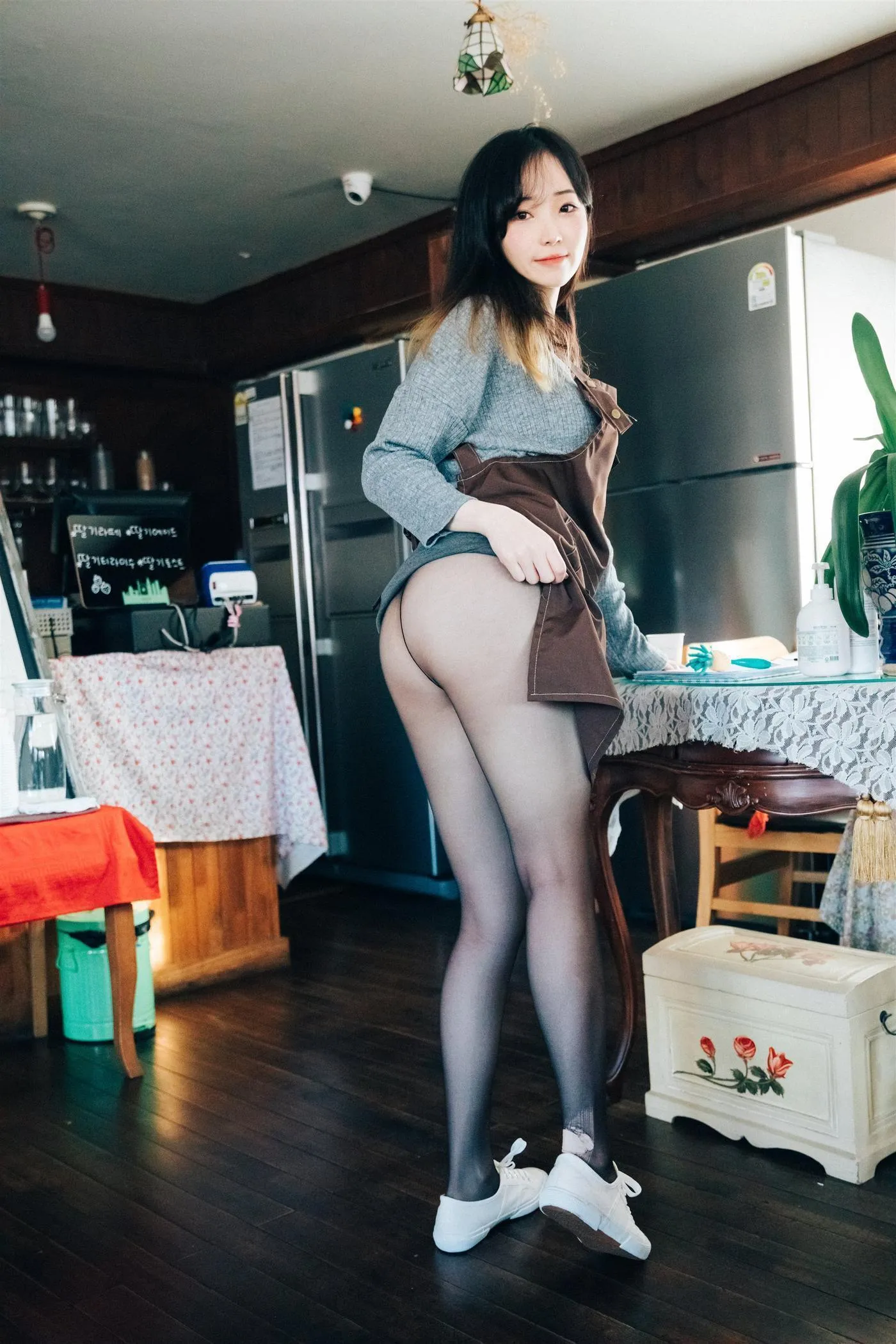 Bambi밤비 – NO.88 [Loozy] Cafe Alba[22] [53P]插图8